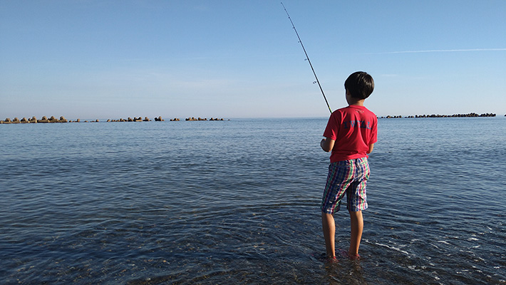 小松市の海岸で親子でキス釣り